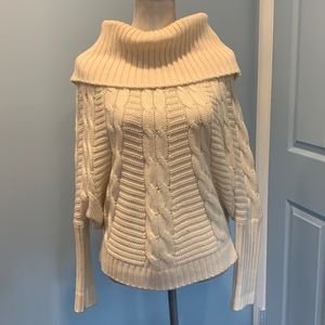 Qi Off White Sweater